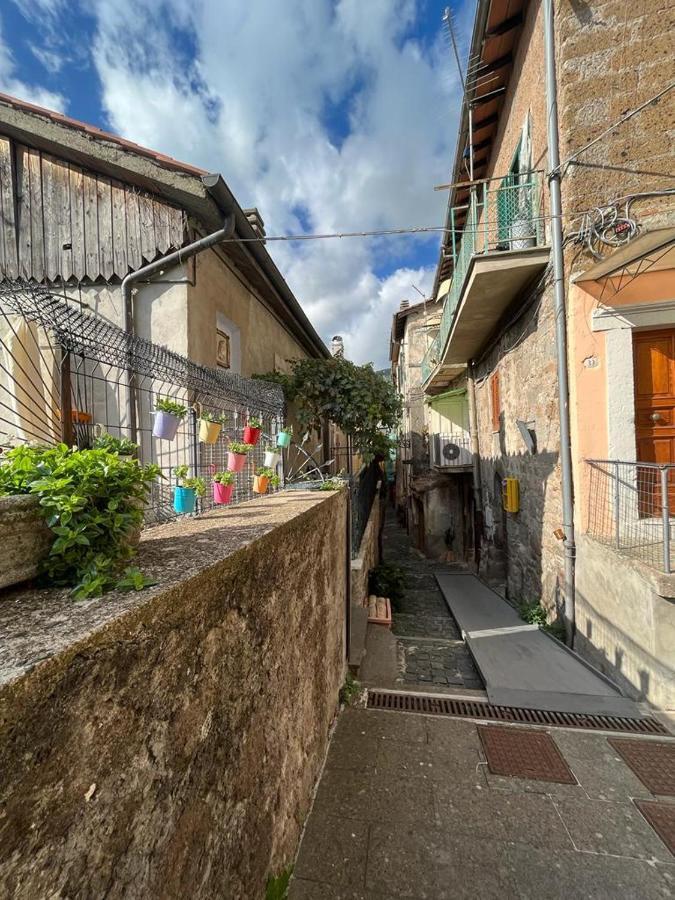 Ferienwohnung La Rocca House Soriano nel Cimino Exterior foto